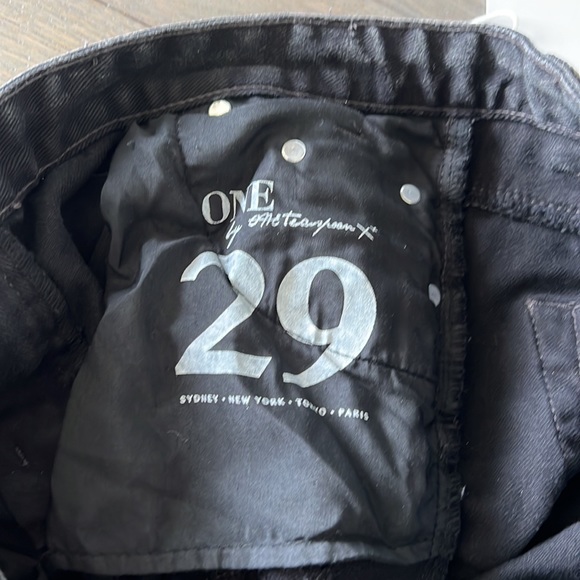 NWT One by One Teaspoon Trashed Free Birds Skinny 7/8 Length Jeans Sz 29 - Picture 5 of 9